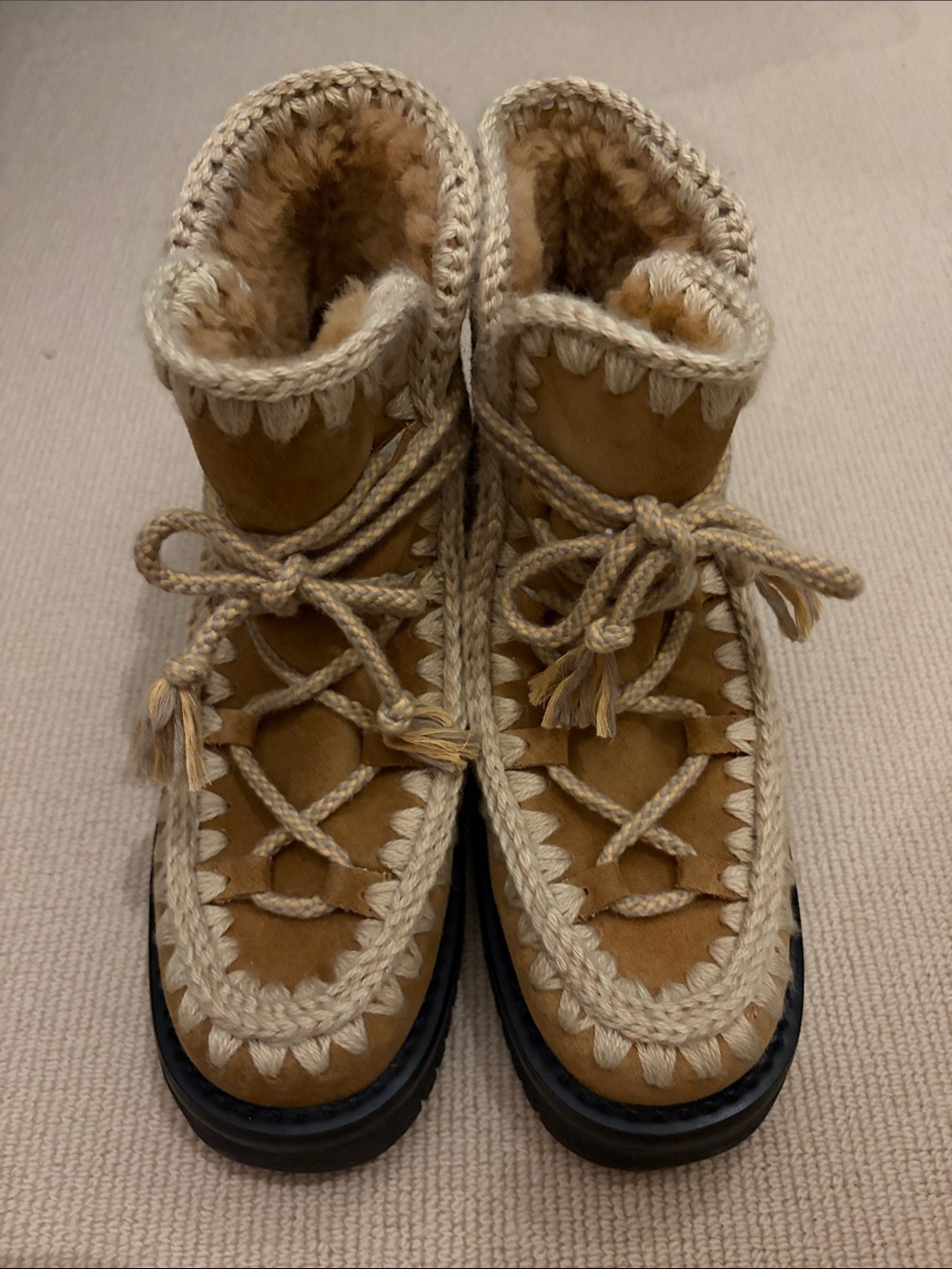 Mou Eskimo Combat Lace Up. Size 8.5.